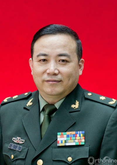袁文.jpg