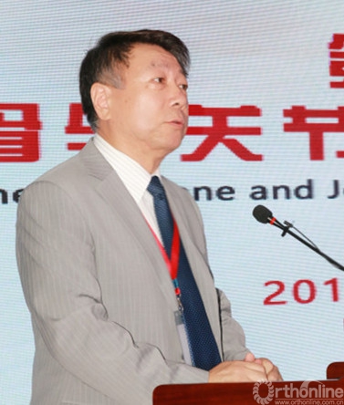 王以朋开幕式2.jpg