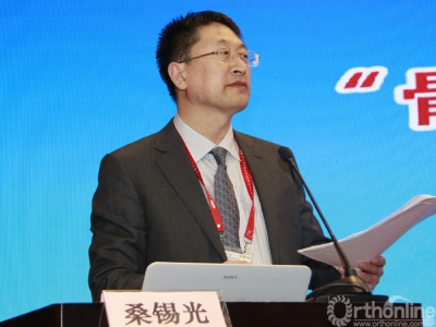 桑锡光教授主持_副本.jpg