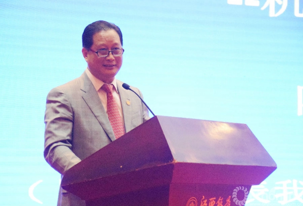 大师讲堂陈世益教授_副本_副本_副本.jpg