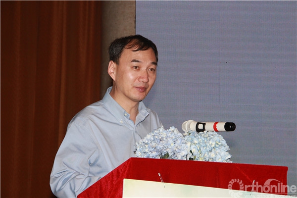 袁旭东.jpg