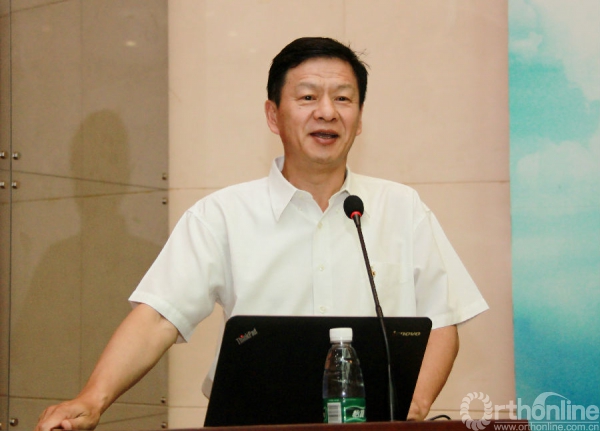 陈仲强教授开幕致辞.JPG