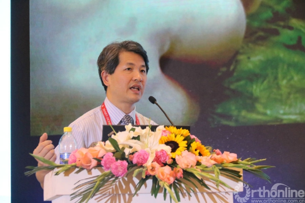 6叶晓健讲解手术录像.JPG