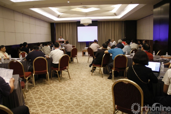 审稿会场6.jpg