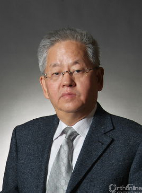邱贵兴.jpg