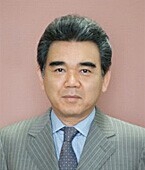 Mitsuo Ochi 教授.jpg